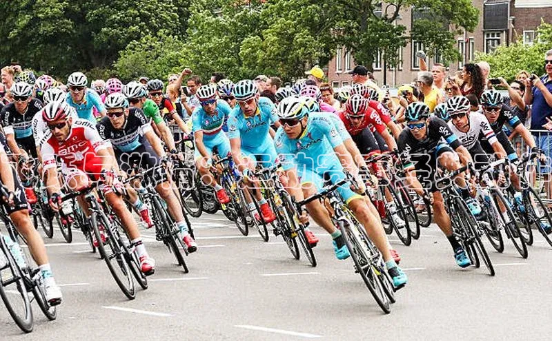 zoty中欧体育平台官网滴滴出行飞跃与激情：运动赛事经典动作